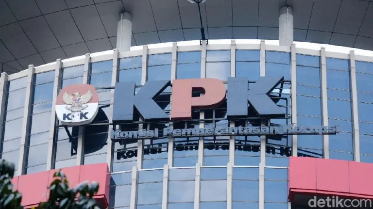 Mengurai Benang Merah Korupsi Importasi Kpk Panggil Belasan Pejabat Intelijen Bea Cukai